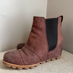 Sorel Dark Brown Ankle Booties